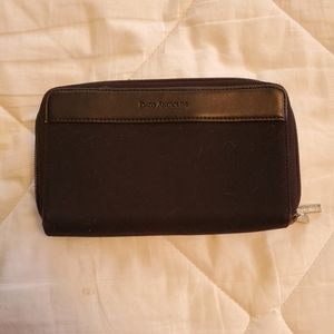 Enzo Angiolini Wallet